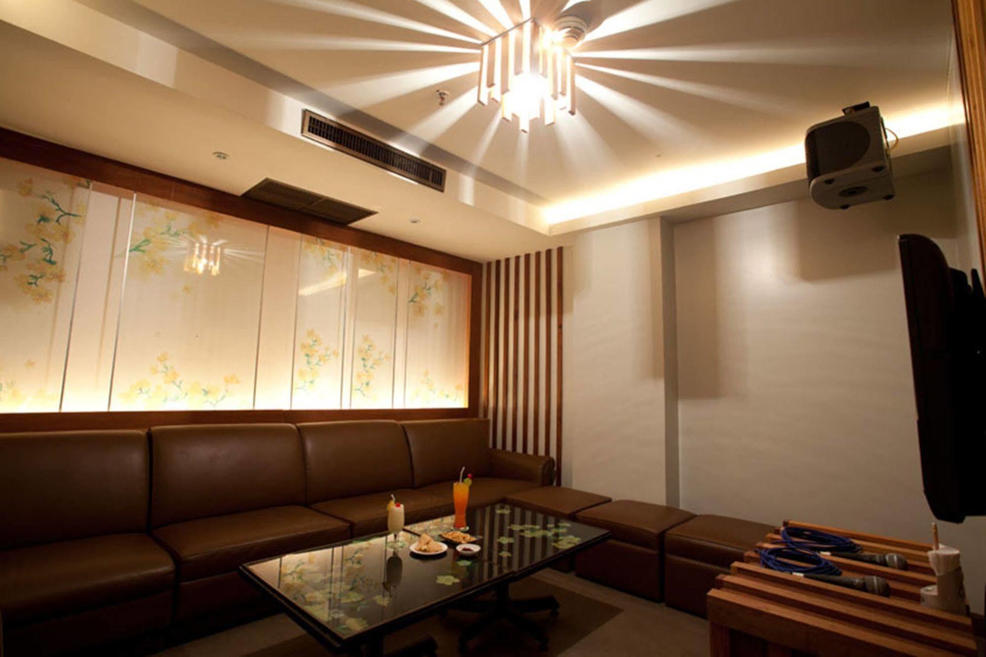 Ploy Palace Hotel Mukdahan Εξωτερικό φωτογραφία